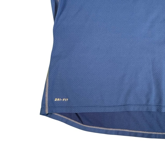 Nike T Shirt  Mens Large Running Crew Neck Swoosh Logo Blue Perforated - Picture 2 of 13